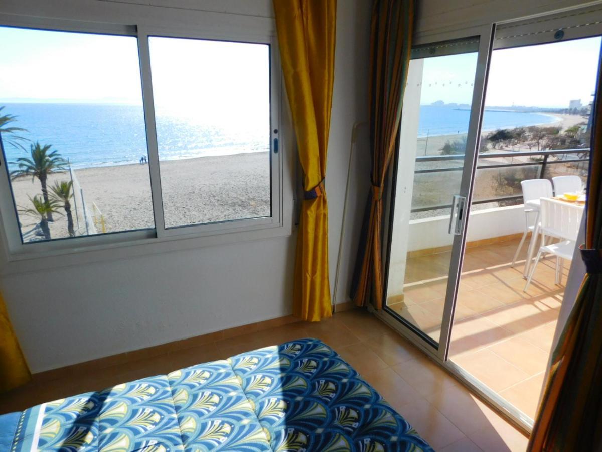 Gmid Immo Apartamento Oasis Atico Roses Exterior photo